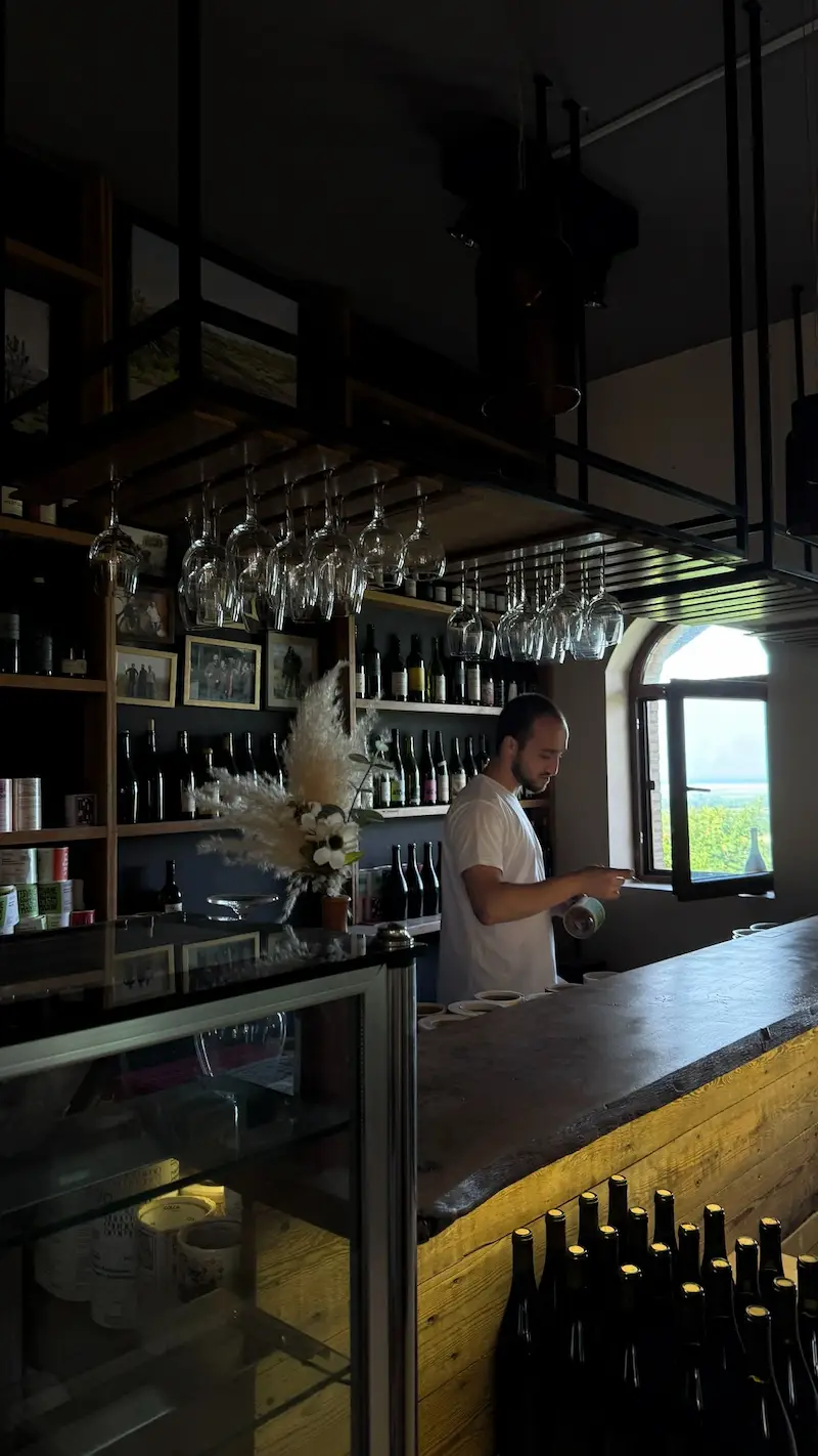 Giorgi Rokashvili, founder of ROKA NATURALS hosting a wine tasting in Kakheti